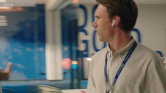 Twenty Twenty Six S01E06 Opening Ceremony 1080p iP WEB-DL AAC2 0 H 264-RAWR